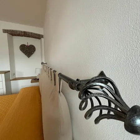 Casa Zoe Apartment Ameno